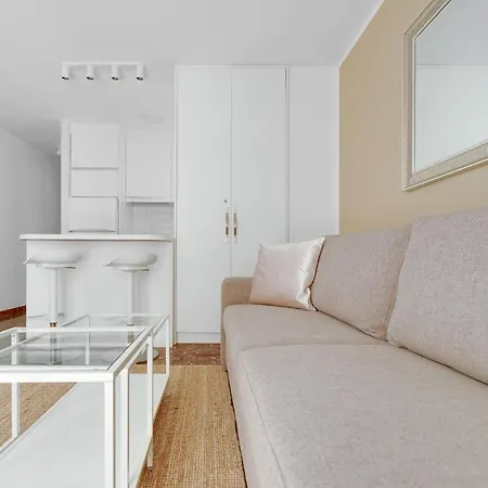 Apartment Center *